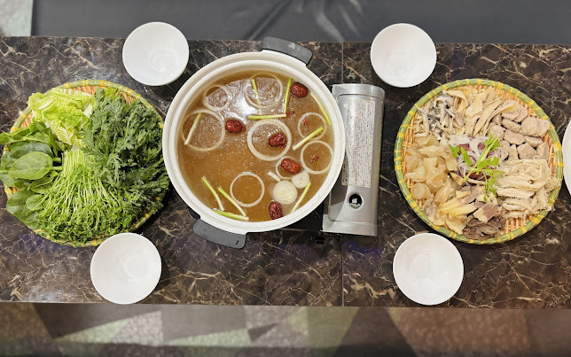 PHỞ LỆ - 飲食業