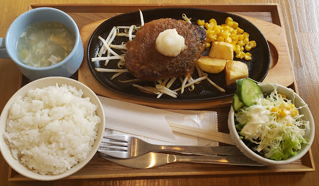 Opinii despre Hi-Fi食堂 în 福岡市 - 飲食業