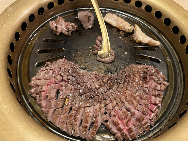焼肉かどや｜岡山 - 飲食業