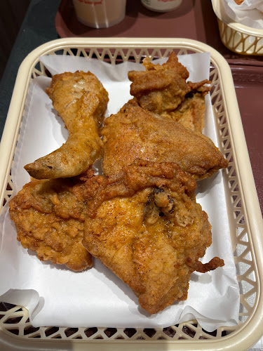 ケンタッキーフライドチキンミーナ天神店 - 飲食業