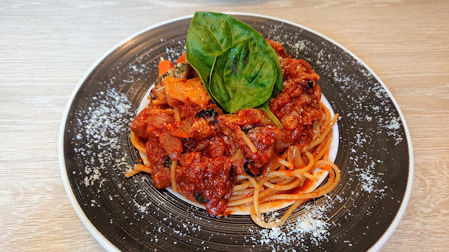 小さなトマト - 飲食業