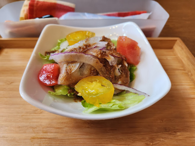 TiTi Ｃafe（てぃてぃかふぇ） - 飲食業