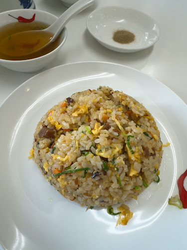 Comentarii opinii despre 中国料理 百華扇