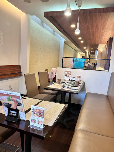 Opinii despre 洋食店 あどの色 în 名古屋市 - 飲食業