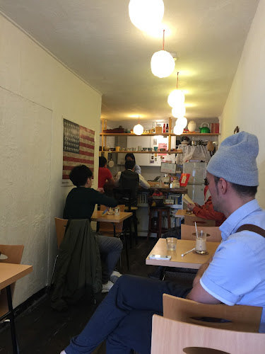 Opinii despre U CAFE în 大阪市 - 飲食業