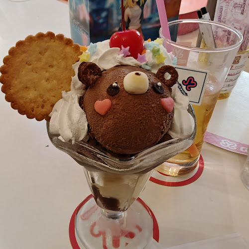 めいどりーみんアイドル通り店