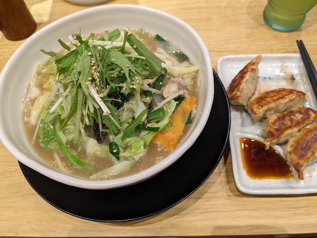 Comentarii opinii despre 一刻魁堂 アピタ千代田橋店