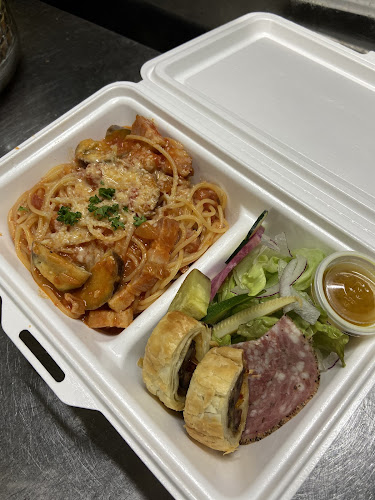 〒250-0011 神奈川県小田原市栄町２丁目１５−１４ 堤ビル 1階