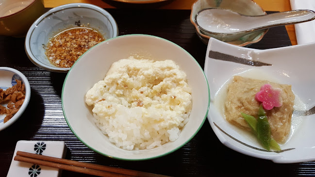 京ゆば処静家 二条城店 - 飲食業