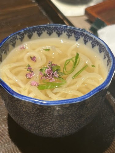 Comentarii opinii despre 厳選焼鳥 一石三鳥 三島店