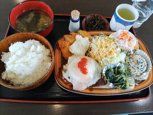 Opinii despre カフェ・喫茶竹とんぼ în 広島市 - 飲食業