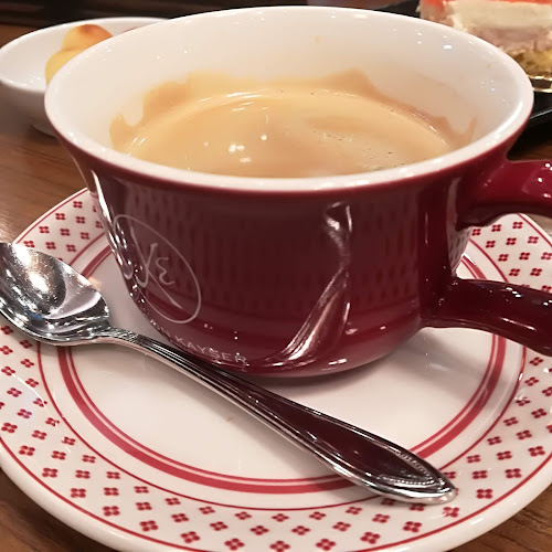 メゾンカイザー 伊勢丹立川店 - 飲食業