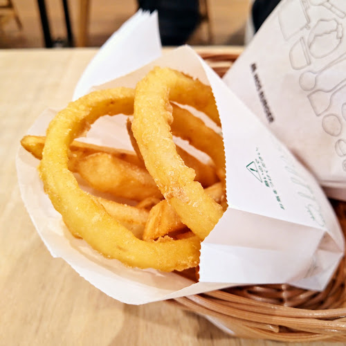 Comentarii opinii despre モスバーガーイオンスタイル仙台卸町店