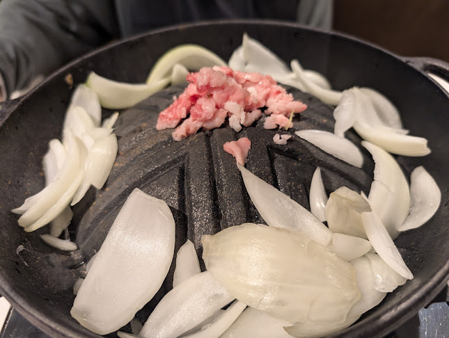 〒192-0082 東京都八王子市東町１３−１３ 新井ビル 1F