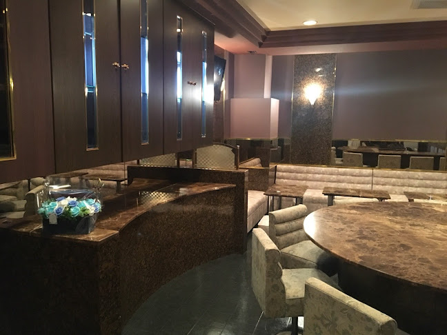 スナックLIONGATE - 飲食業