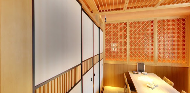 〒920-0849 石川県金沢市堀川新町２−１