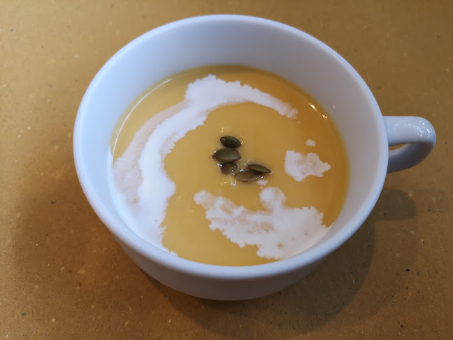 オステリア エ ボッテガ エッセ - 茅ヶ崎市