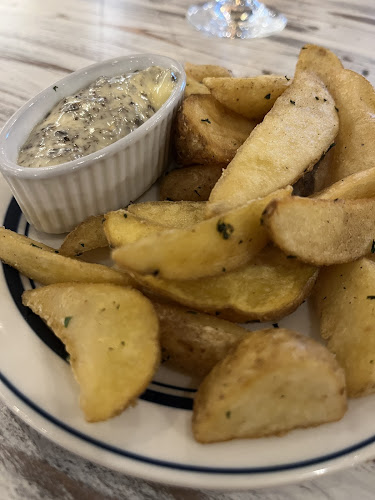 WINE RESTAURANT THE ATTACHMENT 横浜鶴屋町店 - 飲食業