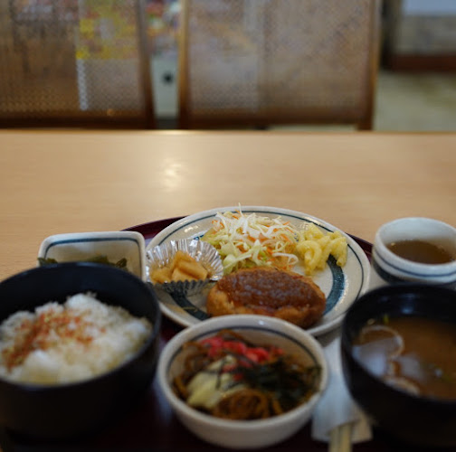 〒480-0132 愛知県丹羽郡大口町秋田２丁目１−２