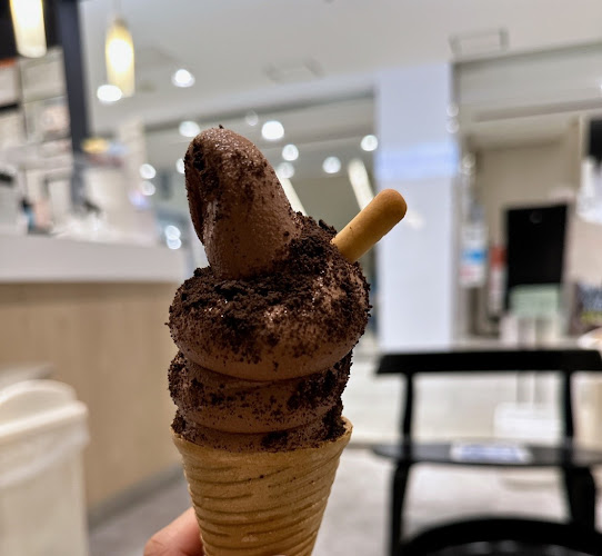 Opinii despre cosco crepe în 神戸市 - 飲食業