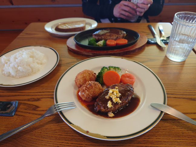 Opinii despre ハーベスト în 沖縄市 - 飲食業