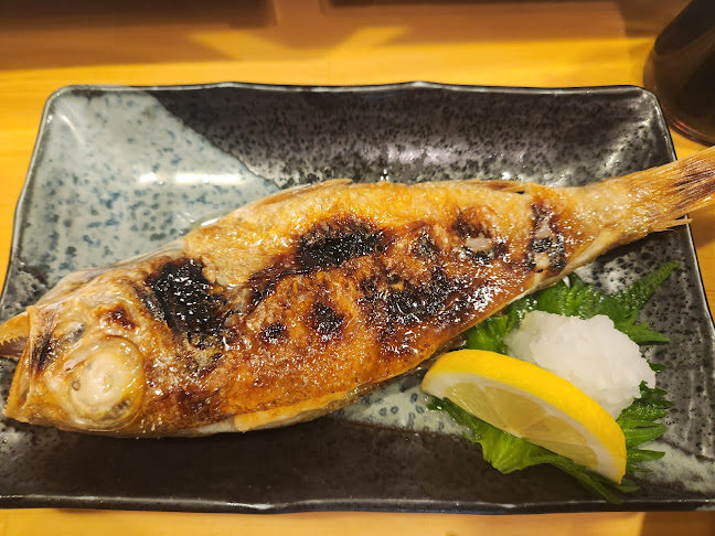 Opinii despre うんめ魚が食いてぇ 駅前漁港 本店 în 新潟市 - 飲食業