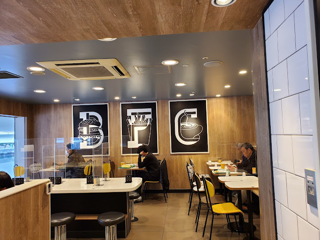 マクドナルド 横浜ベイクォーター店 - 横浜市