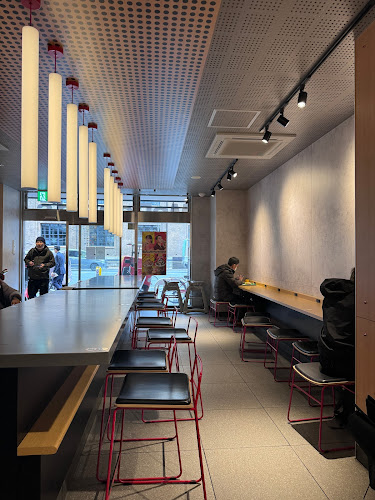 Comentarii opinii despre マクドナルド 烏丸御池店