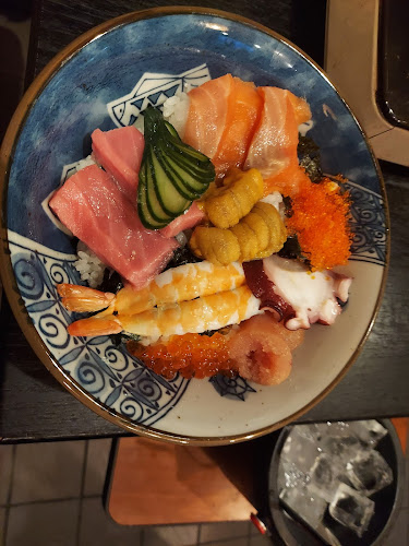 海鮮料理なるとや - 飲食業