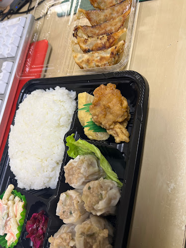 〒562-0001 大阪府箕面市箕面６丁目１−１６