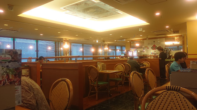 サイゼリヤ 足立新田店