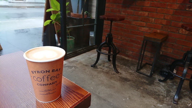 バイロンベイコーヒージャパン 日本橋店 - 飲食業