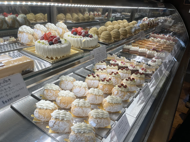 パティスリー エス - 飲食業