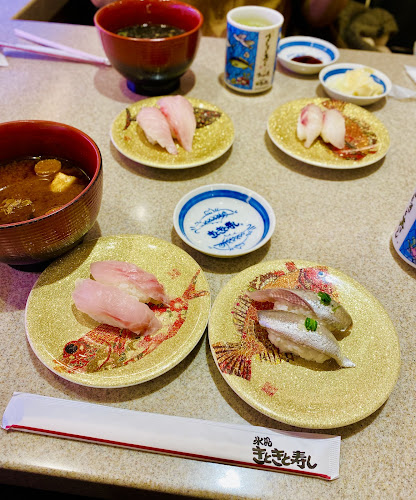 Opinii despre きときと寿し富山駅店 とやマルシェのれん横丁 în 富山市 - 飲食業