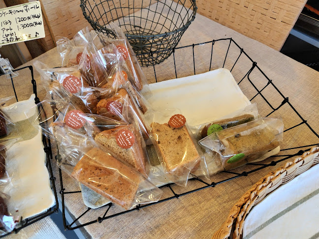 〒986-0822 宮城県石巻市中央３丁目１