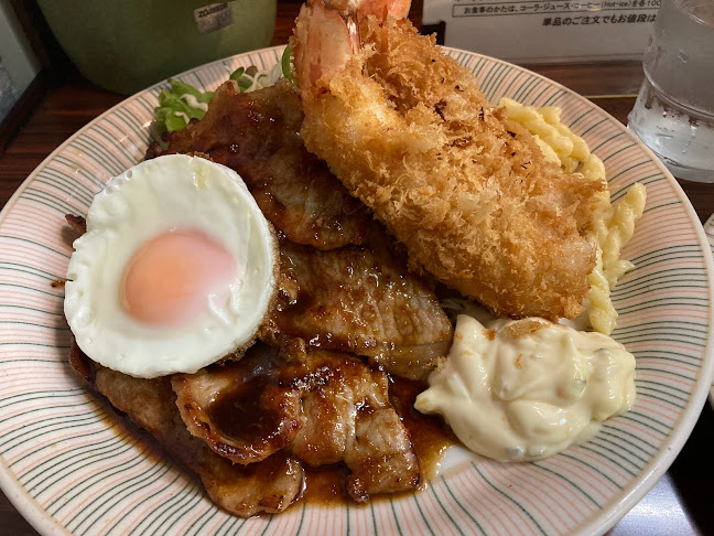 〒156-0052 東京都世田谷区経堂２丁目１５−１５