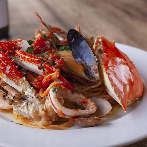 オイスターバー＆魚イタリアン 京橋ロビン - 大阪市