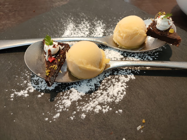 〒658-0011 兵庫県神戸市東灘区森南町１丁目５−１