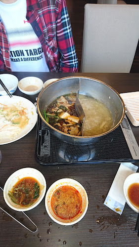 〒739-0024 広島県東広島市西条町御薗宇４３０２