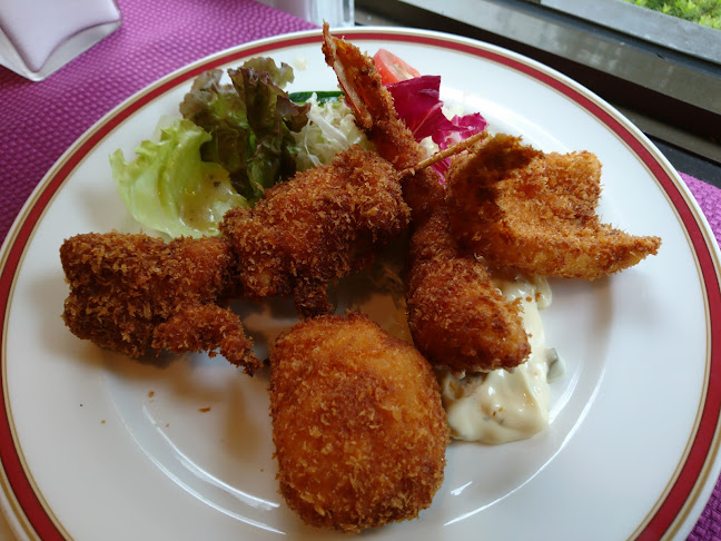 ぜふぃーる - 飲食業