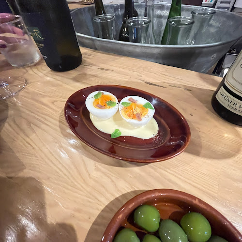 Opinii despre WINE STAND caprino în 神戸市 - 飲食業