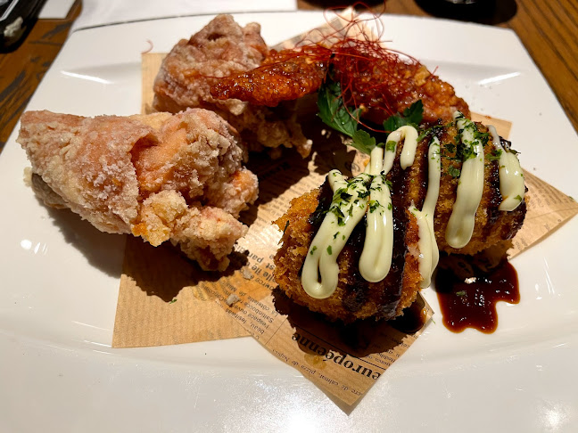 Opinii despre Beer & Spice KITTE丸の内店 în 千代田区 - 飲食業