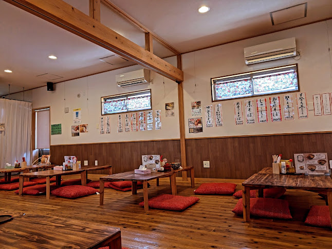 沖縄そば にぃぶんじゃ〜 - 飲食業