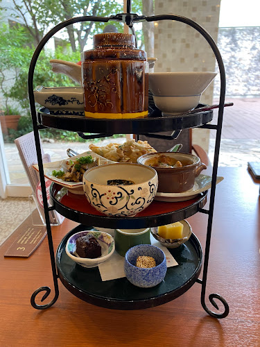 ぐりる屋島 - 飲食業