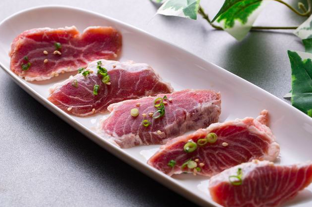 Comentarii opinii despre 焼肉かどや｜岡山