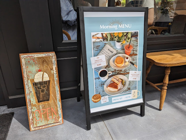 Comentarii opinii despre East42st NEW YORK BROWNIE