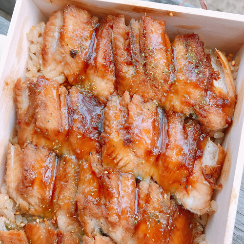 たけだの穴子めし まねき本店 - 飲食業