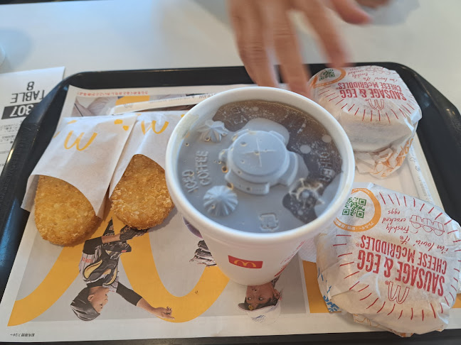 Opinii despre マクドナルド 北花田店 în 堺市 - 飲食業