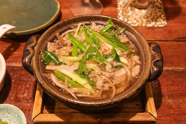 〒604-8176 京都府京都市中京区御池通室町東入ル龍池町４４８