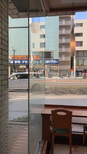 Comentarii opinii despre カフェ・ベローチェ 広島袋町店